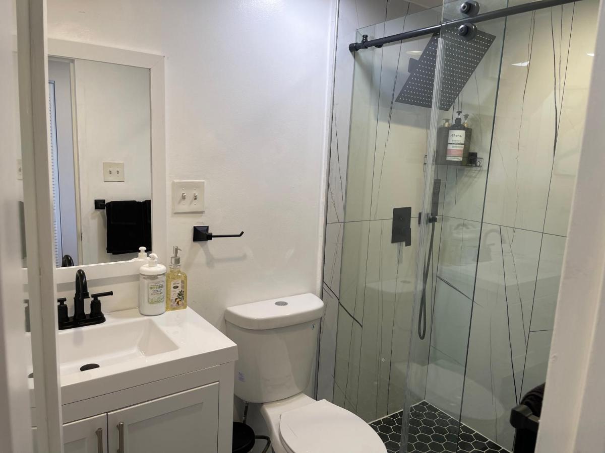 Cozy Penthouse Atlanta,Gaアパートメント エクステリア 写真